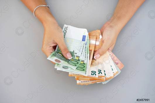 Potrebuje rchlo peniaze 