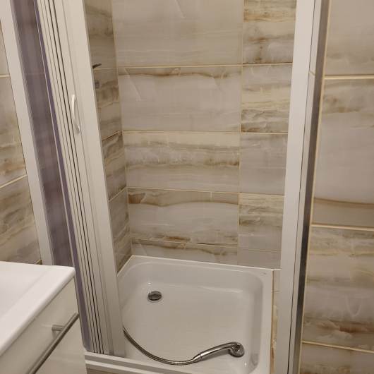  Pren�jom garz�nky pri Avione, Letisku, Majersk� ulica, BA II.  