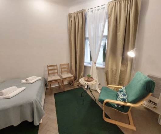 Pren�jom gars�nky � Dostojevsk�ho rad, oproti Eurovea 