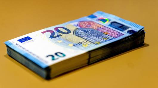 Picky zo skromnch zdrojov  Od 1000 do 100000.
