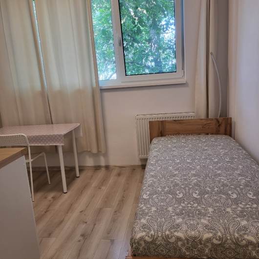  0911 495 385 Prenjom garznky pri Avione, Letisku, Majersk ulica, BA II.